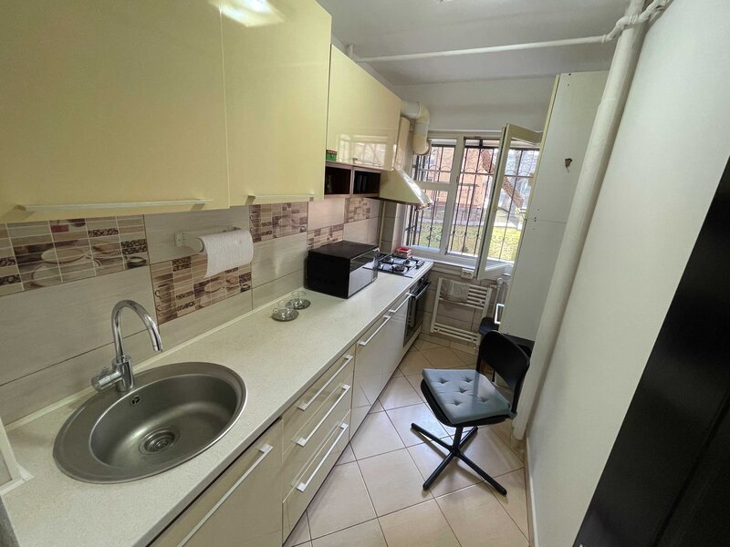 Berceni, Aleea Resita, renovat, totul nou